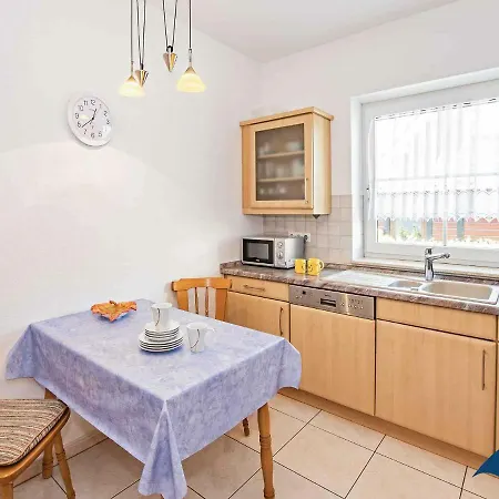 Apartment Gartenstrasse 11 Whg 01 *